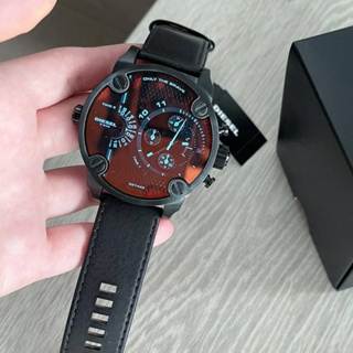 (ผ่อน0%) นาฬิกาชาย Diesel Men Little Daddy Black leather Watch  DZ7443 หน้าปัดกลม 51 mm.