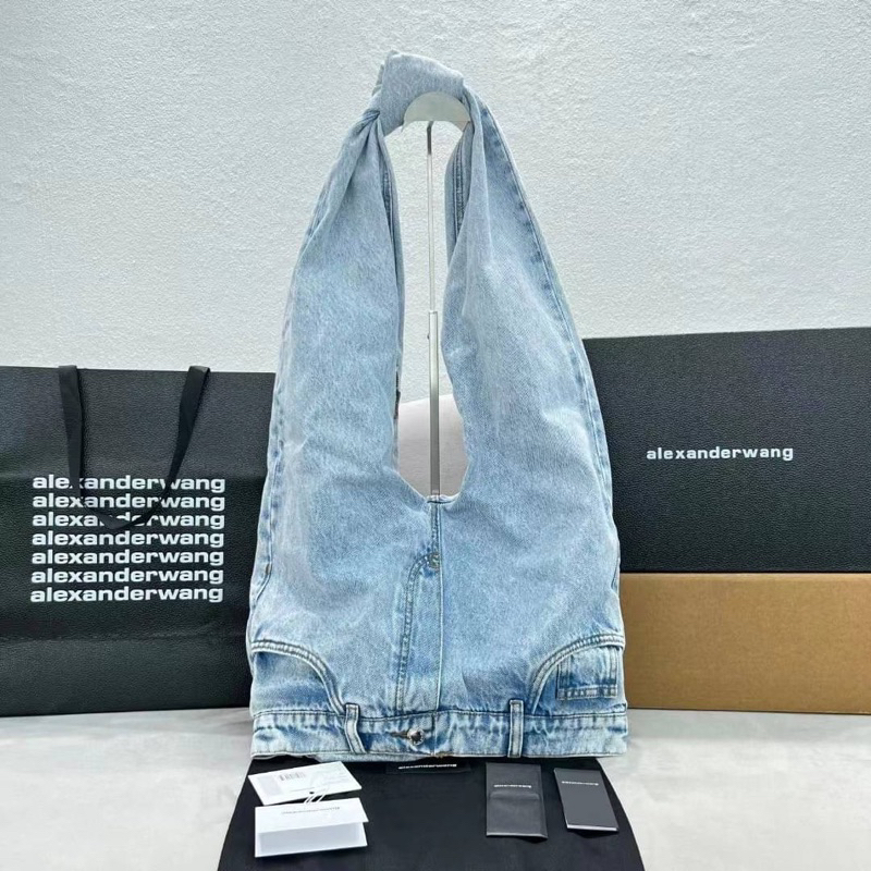 กระเป๋าสะพายข้างผู้หญิง-pocket-jean-bag-งานสุดสลับเเท้