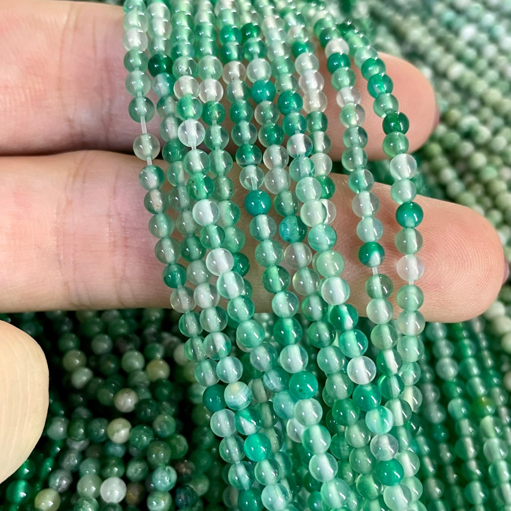 อาเกต-สีเขียว-green-agate-3-mm-ทรงกลม-เส้นยาว