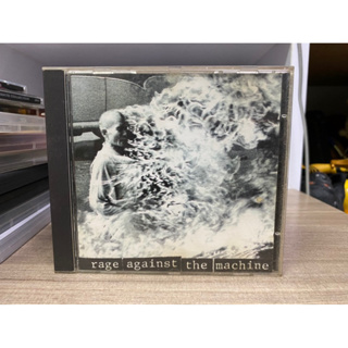 CD : RAGE AGAINST THE MACHINE.