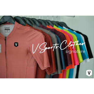 V sports clothes || Signature "ลายเซ็นที่แตกต่าง สร้างตัวตนที่ชัดเจน"