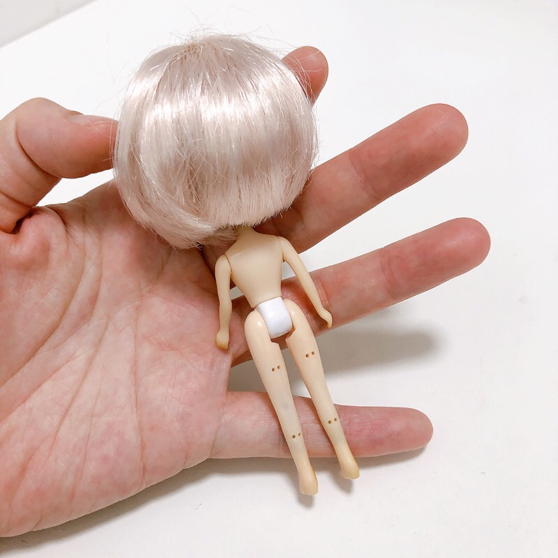 ส่งต่อ-ตุ๊กตาลิตเติ้ลเดล-little-dal-groove-doll-เหมาะสำหรับนำไปคัสใหม่-น้องหน้าเหลือง-แขนขาเหลืองตามกาลเวลา