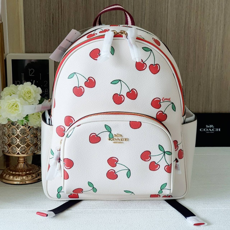 สด-ผ่อน-เป้-10-นิ้ว-เป้กลางสีขาวเชอรี่-coach-ce628-court-backpack-with-heart-cherry-print