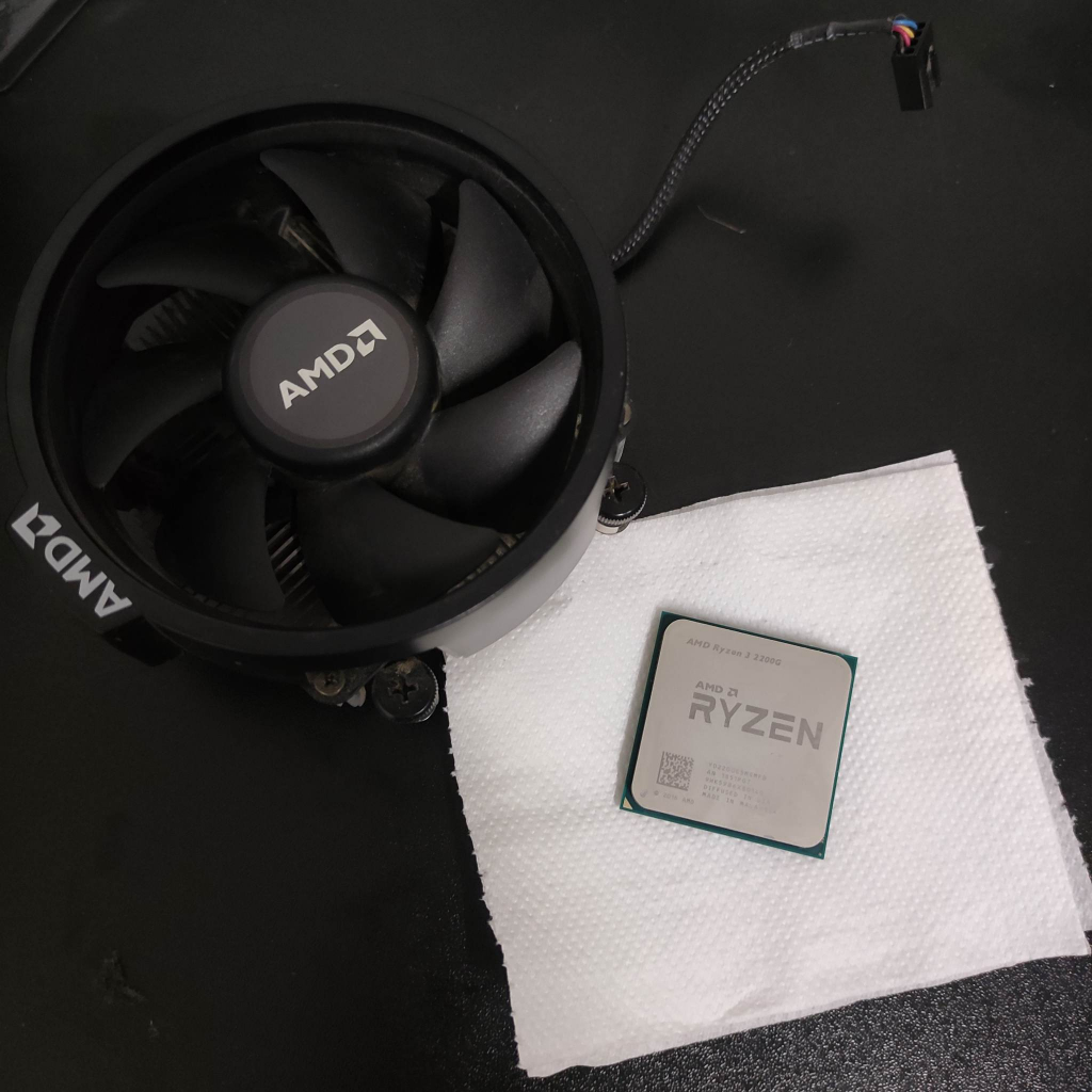 AMD RYZEN 3 2200g มีการ์ดจอในตัว มือสอง พร้อมซิงค์! | Shopee Thailand