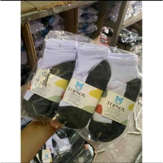 ถุงเท้านักเรียนป้ายTOPSOX ขาวพื้นดำและน้ำตาลสั้น