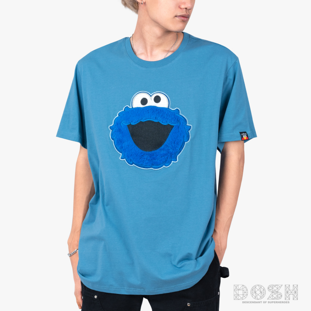 dosh-unisex-t-shirts-sesame-streetเสื้อยืดคอกลม-แขนสั้น-ผู้ชาย-fsemt5026-bu1