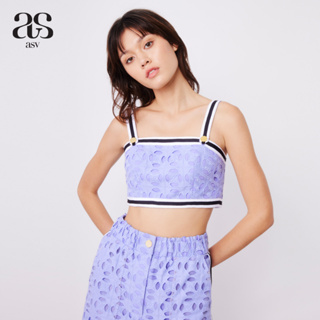 [asv ss23] Bloomsberry Eyelet Bra Top เสื้อกล้ามผู้หญิง แขนกุด แต่งเทปที่สายและชายเสื้อ แต่งกระดุมทอง ผ้าฉลุลายดอกไม้