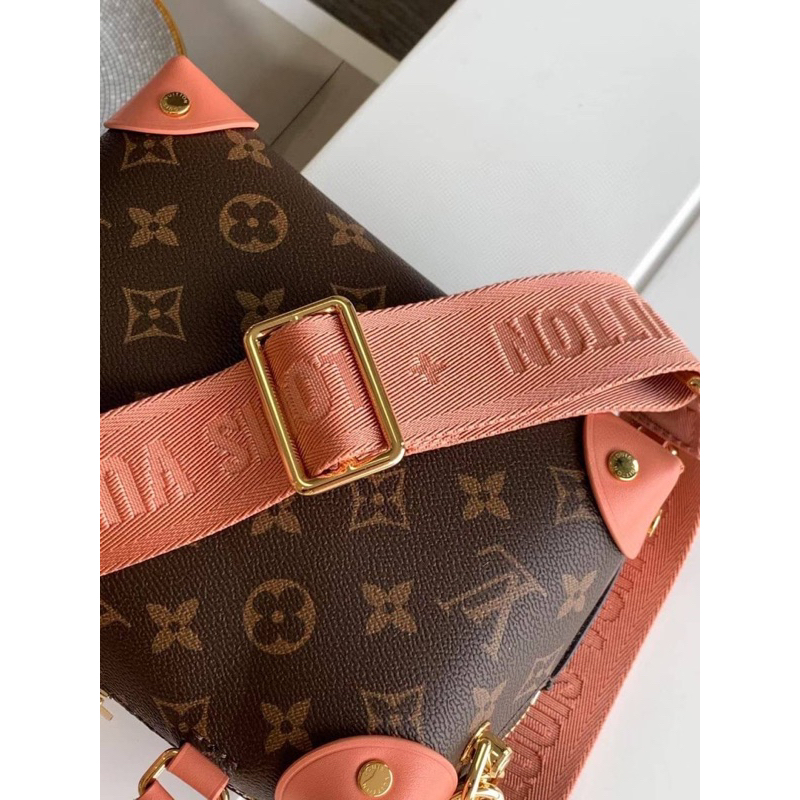 กระเป๋า-louis-vuittion-petite-malle-souple-monogram