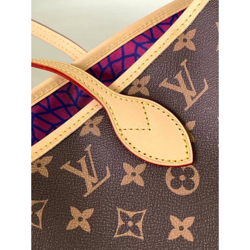 กระเป๋าแบรนด์เนมกระเป๋าสะพายข้าง-louis-vuitton-neverfull-สีสวยมาก-ใหม่สุด