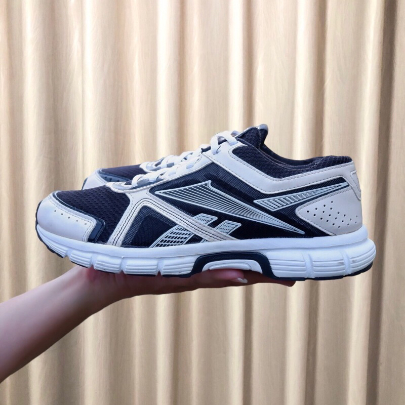 Reebok record finish 2025