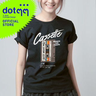 dotdotdot เสื้อยืดผู้หญิง Concept Design ลาย Cassette