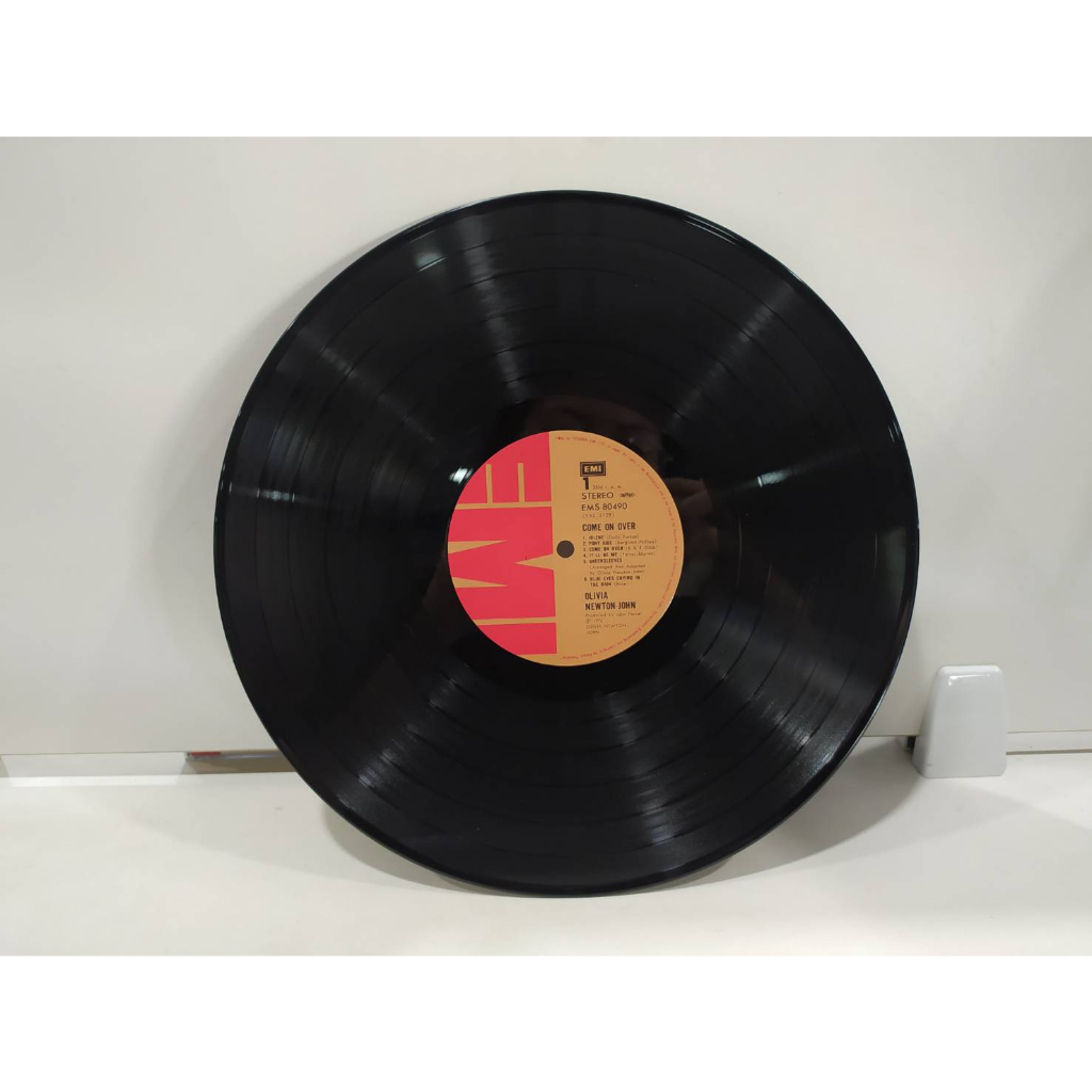 1lp-vinyl-records-แผ่นเสียงไวนิล-olivia-newton-john-come-on-over-j16a213