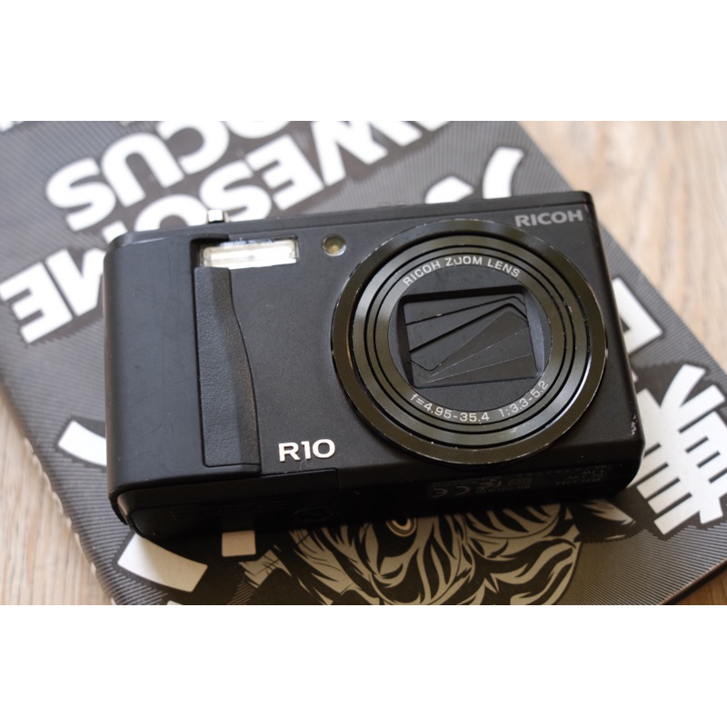 กล้องดิจิตอล Ricoh R10 สภาพสวย หายาก | Shopee Thailand