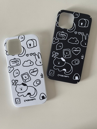 เคสเเข็งคลุมหัวท้าย ลาย meow น่ารักๆเลือกได้ทั้งลายขาวเเละลายดำเลยน๊า