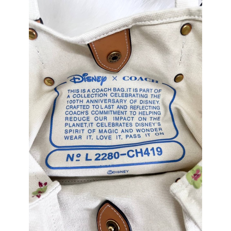 coach-disney-x-coach-tote-30-percent-recycled-canvas-with-floral-print-and-mickey-mouse-ch419