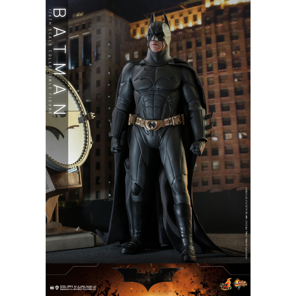 hot-toys-mms595-batman-collectible-figure-batman-begins-1-6-โมเดล-ฟิกเกอร์-ของสะสม-dc-comic-dark-knight