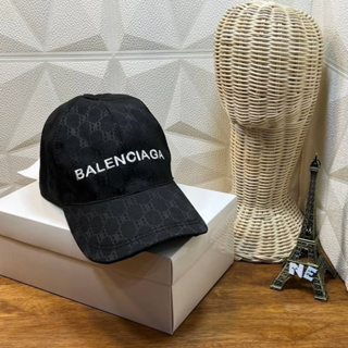 หมวก  Balenciaga    งานออริเทียบแท้ พร้อมกล่อง