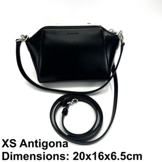 GIVENCHY XS Antigona ของแท้ 100% [ส่งฟรี]