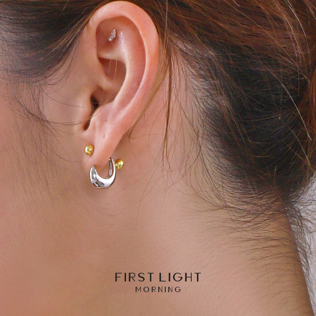 first-light-morning-nya-earrings-ต่างหู-ต่างหูแป้น-ต่างหูทูโทน-ต่างหูแฟชั่น
