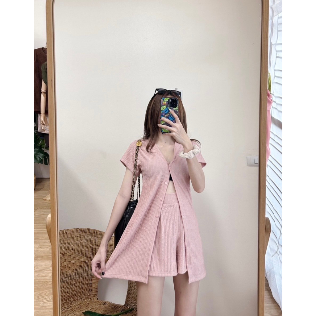 ชุดเซ็ทเสื้อแขนสั้น-กางเกงขาสั้น