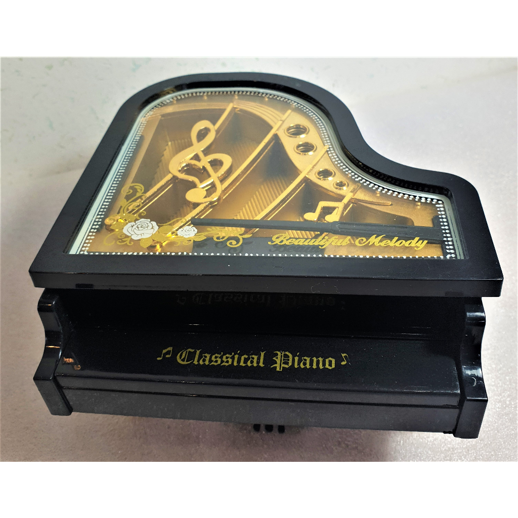 กล่องดนตรีเปียโนไขลาน-piano-music-box