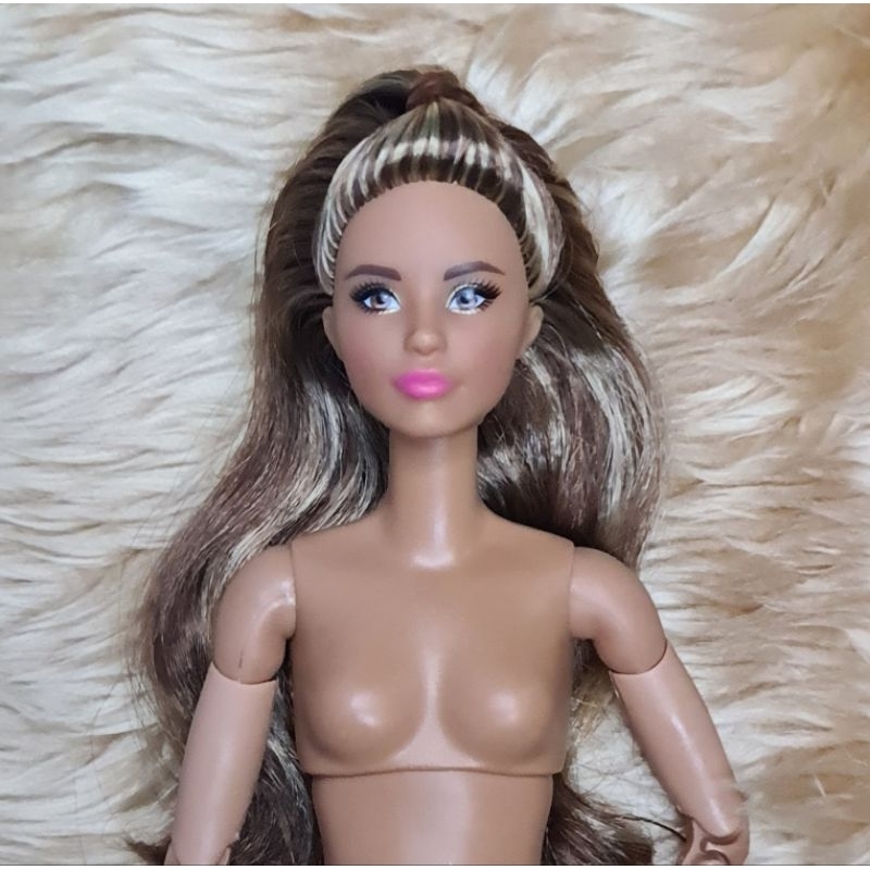 barbie-collector-modelmuse-yoga-fashionistas-nude-doll-ขายตุ๊กตาบาร์บี้-นางแบบ-โยคะ-และแฟชั่นนิสต้า-สินค้าพร้อมส่ง