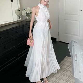 CHAWY Pleated minimal dress 🌸🌷 C4030 เดรสยาวอัดพลีท เดรสยาวออกงาน
