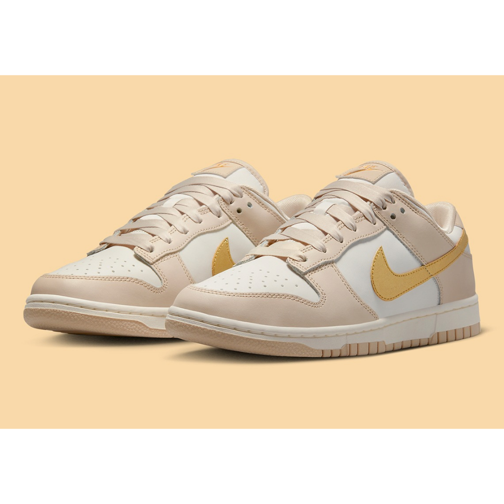 nike-dunk-low-phantom-metallic-gold-w