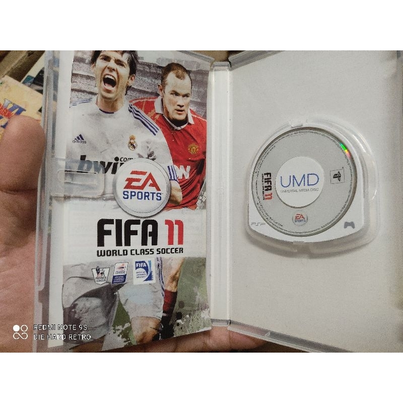 แผ่นแท้-fifa-11-psp-สภาพดี-ใช้งานได้ปกติ-เกมส์ฟุตบอล-แบบพกพา-ที่สนุก