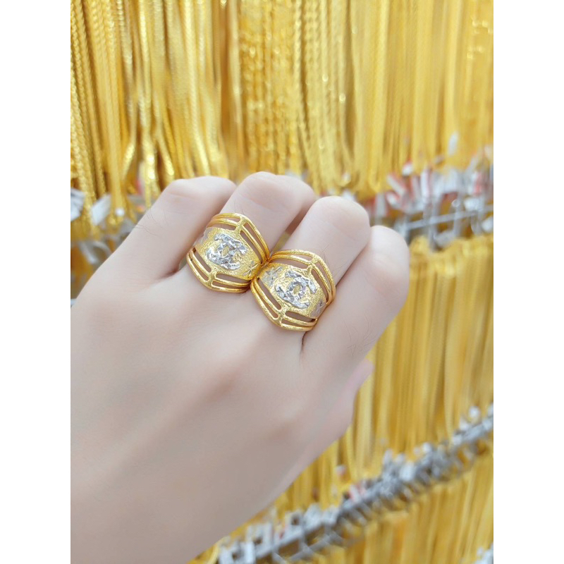แหวนทองสองสีคละแบบ-แหวนผู้หญิง