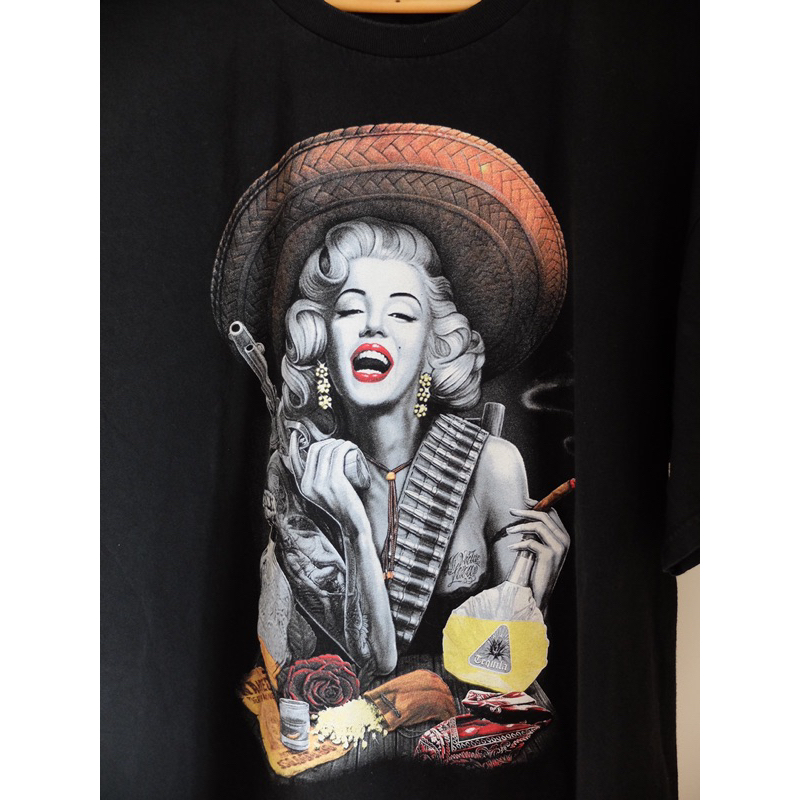 เสื้อยืดมือสอง-ลาย-marilyn-monroe