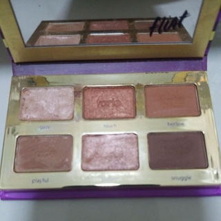 tarte flirt eyeshadow มีคำหนิ