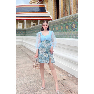 🧸ตอนรับวันแม่ โอ้ยแม่สวยหรูคุณหนูมากแม่ minidress กระโปรงผ้าทอ สุดหรู แหวกหน้า ทรงสวย มาก แขนแต่งผ้าแก้ว