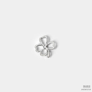 Silver Clover Leaf Brooch - เข็มกลัดใบโคลเวอร์สีเงิน