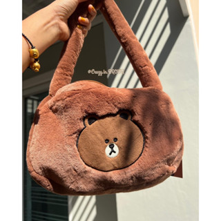 พรีออเดอร์ กระเป๋าสะพายหมีบราวน์ Brown Bag Line Friends