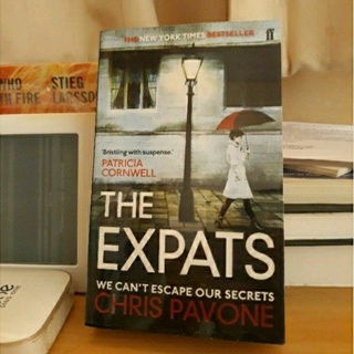 นิยายอังกฤษ มือสอง สภาพใหม่ The Expat by Chris Pavone