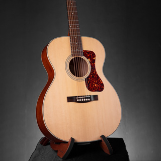 กีต้าร์โปร่ง Guild OM-240E SOLID SITKA / MAHOGANY กีตาร์ Acoustic Guitar กีตาร์โปร่ง