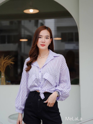 🤩🤩Oversize Shirt🤩🤩 🔥In stock🔥Colorful shirt🌈 เชิ้ตคอรปลายสก็อต oversized เนื้อผ้านุ่มลื่น   แมทช์ง่าย กระดุมหน้าทรงสวยมา