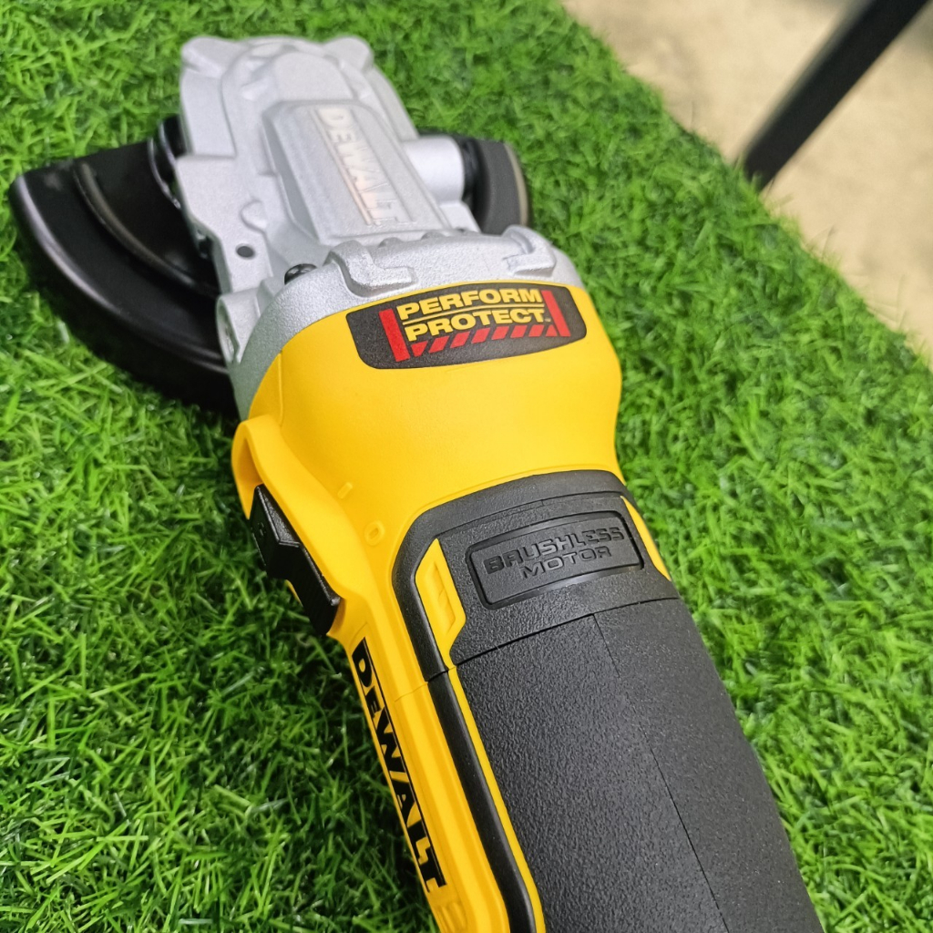 dewalt-เครื่องเจียร์หัวแบน-20v-dcg405fn-เครื่องเปล่าไม่รวมแบตเตอรี่และแท่นชาร์จ