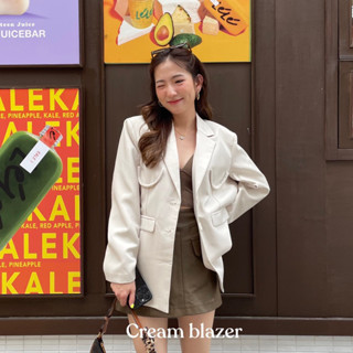 🔥ลด 120 ใช้โค้ด INCSM66🔥 Cream blazer - เบลเซอร์สีครีมแต่ง 3D