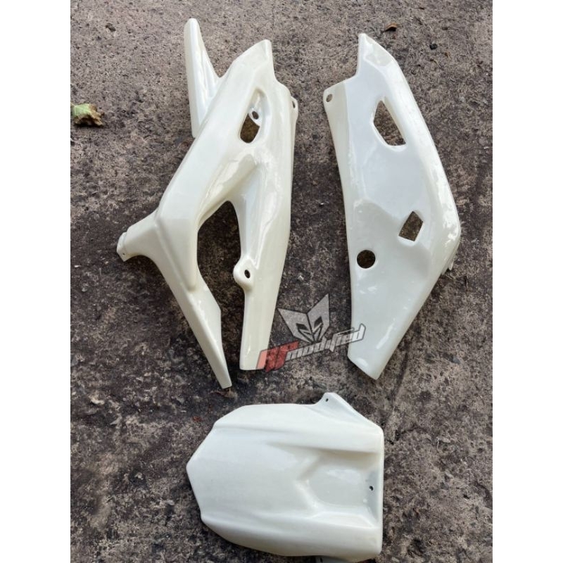 Cover swing arm ครอบสวิงอาร์ม ทรงR1 (R3/Mt03) | Shopee Thailand