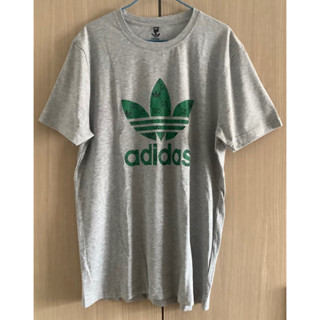 เสื้อผ้ายืด Adidas ป้ายติด xl อก 42”ยาว28”