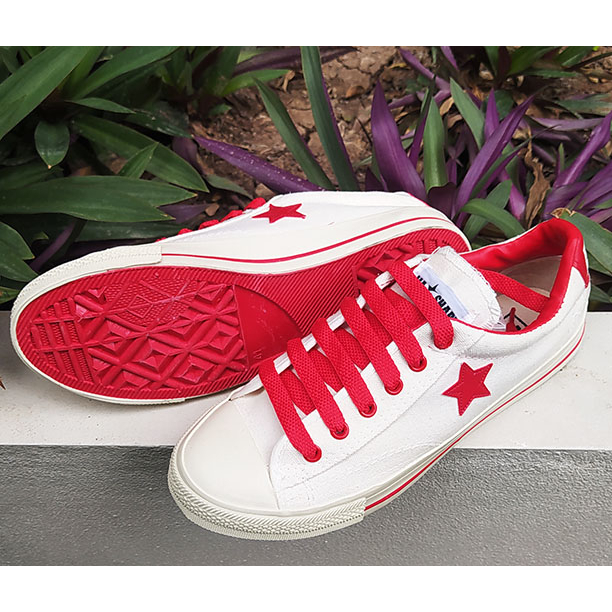 mashare-รองเท้าผ้าใบแฟชั่น-มาแชร์รุ่น-m55-ผ้าใบวันดาว-สีครีมแดง