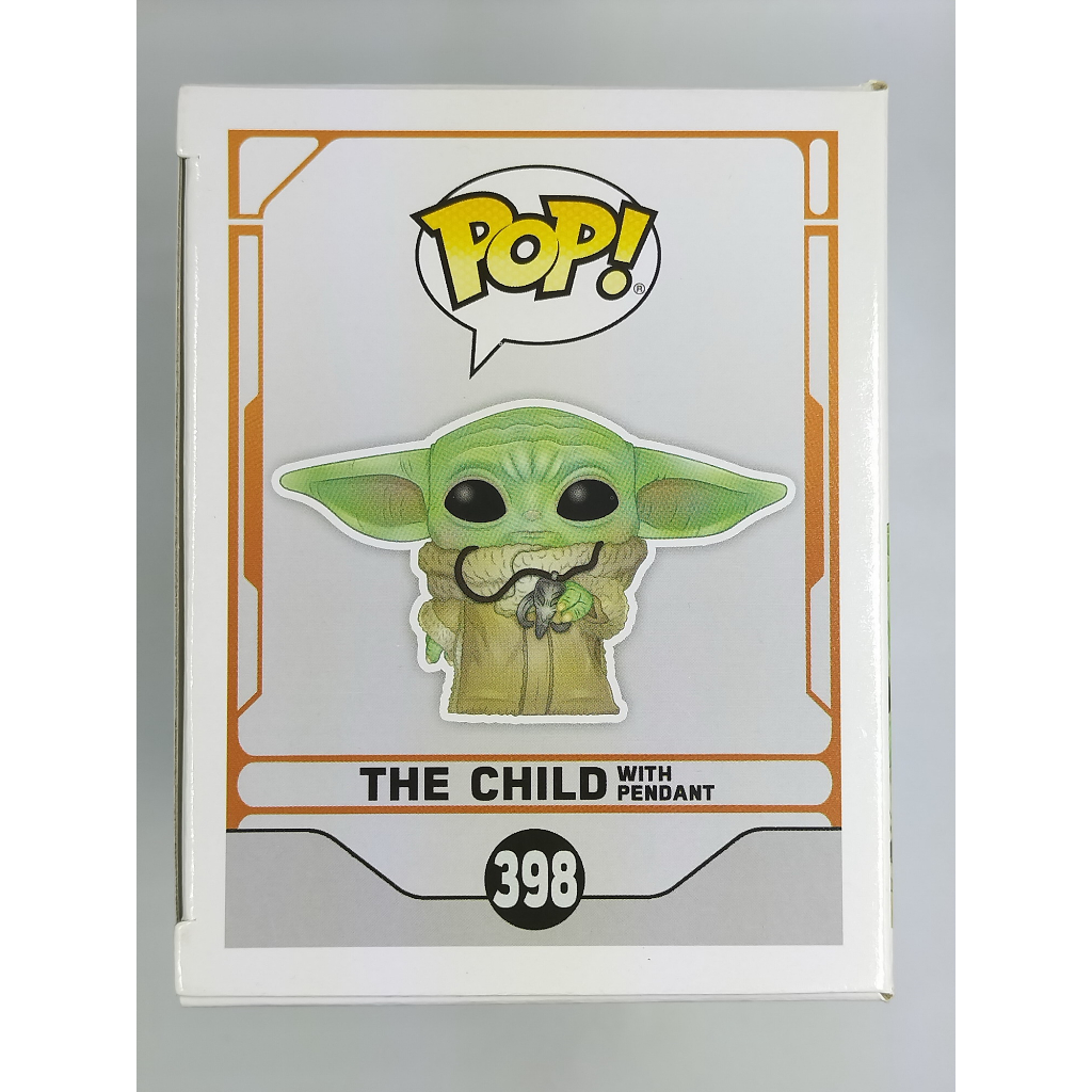 nycc-2020-funko-pop-star-wars-the-mandalorian-the-child-with-pendant-398