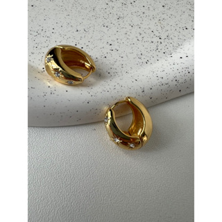 Adoreofficial.bkk | Claire diamond hoop gold earring