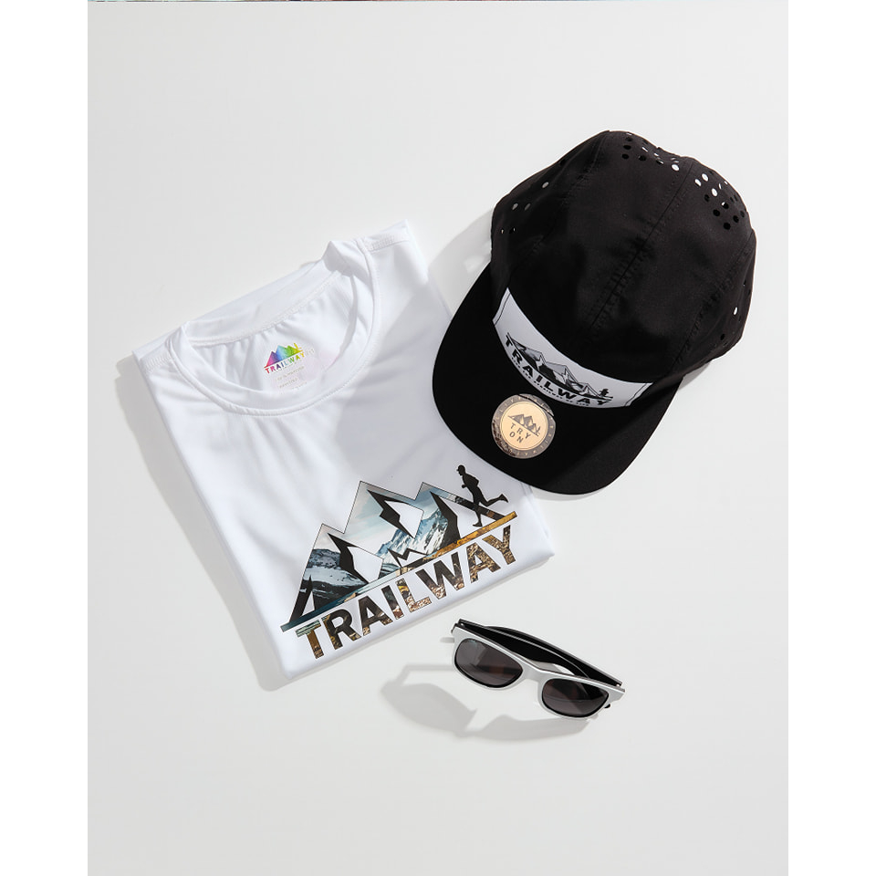 trailway-cap-black-and-white-หมวกแก๊ปกันแดด