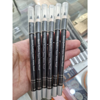 Meilinda Quick eyeliner - black 0.75g x 6 แท่ง ดินสอเขียนขอบตาชนิดครีม สีดำเนื้อครีมไม่แข็งเขียนง่าย ไม่เจ็บตา กันน้ำ