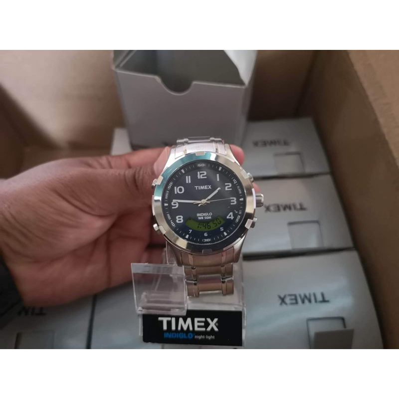 timex-mens-t24101-classic-crown-set-combo-chronograph-stainless-steel-bracelet-watch-มือหนึ่ง-แกะกล่อง