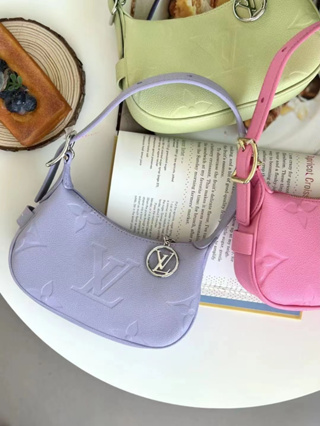 หลุยส์วิตตอง กระเป๋า Louis Vuitton/MINI MOON/กระเป๋าสุภาพสตรี/กระเป๋าสะพายข้าง/กระเป๋าสะพาย