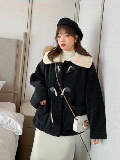 1342🔥พร้อมส่ง 🔥 ส่งไว ทันใจ ร้านคนไทยค่ะ ❤️Duffle coat ผ้าขนแกะเทียมทอผสมวูล ทรงสวยดูแพงมากค่ะรุ่นนี้ มีช่องกระเป๋า 2ข้า